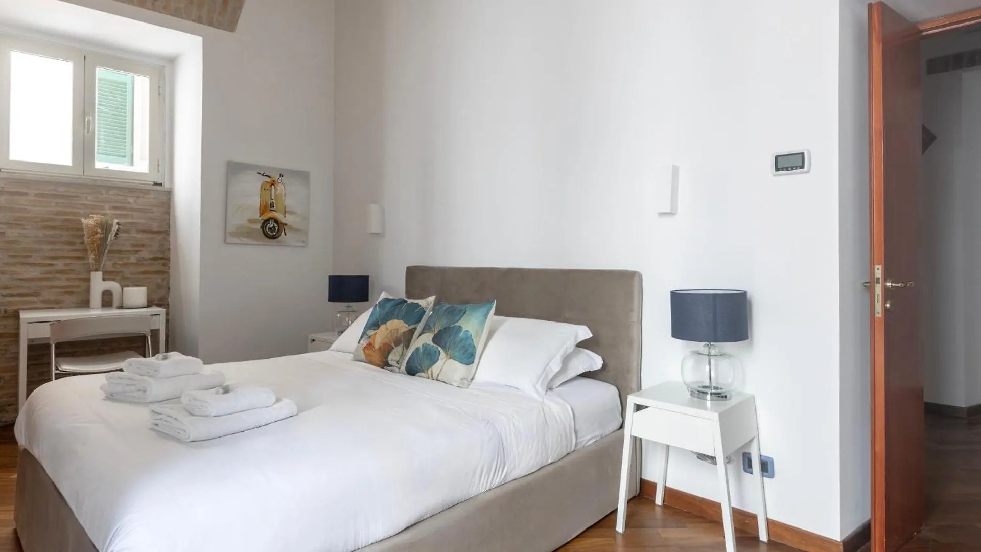 Colosseum Superior Suites Rome 0*,  Italy